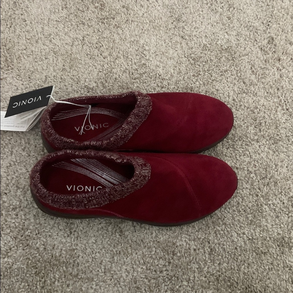 New with tag Vionic Water Resistant‎ Arbor Clog